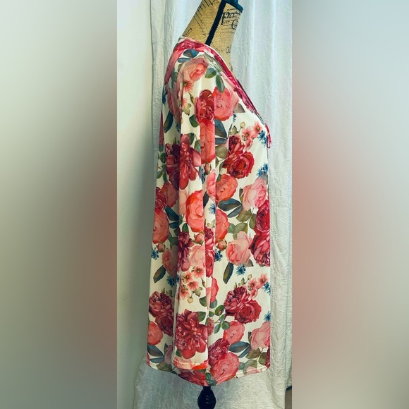 La Vie En Rose Aqua Sheer Floral Swim Beach Coverup Size Large - Picture 2 of 6